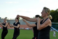 064
